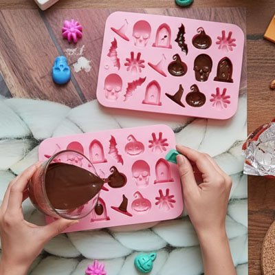 Moules en silicone | Patisserie Facile - Fouetdoré